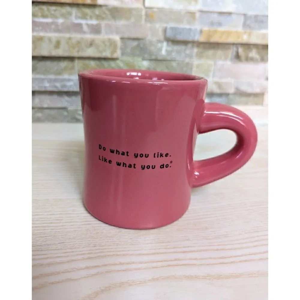 Life is Good Daisy Pink Ceramic Coffee Mug
